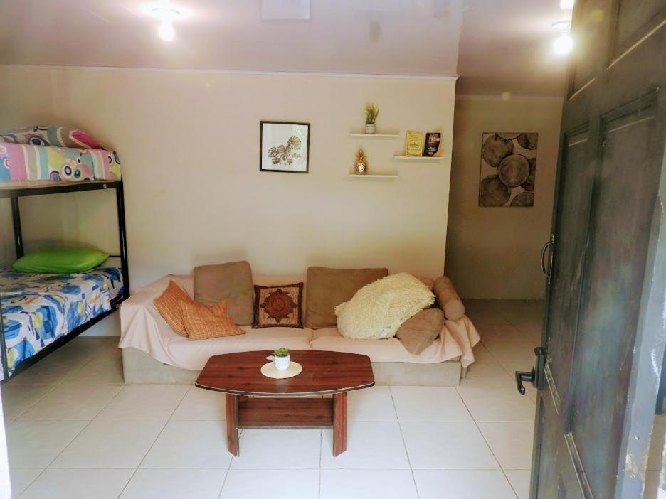 The Backside House Hostel Tamarindo Exterior foto